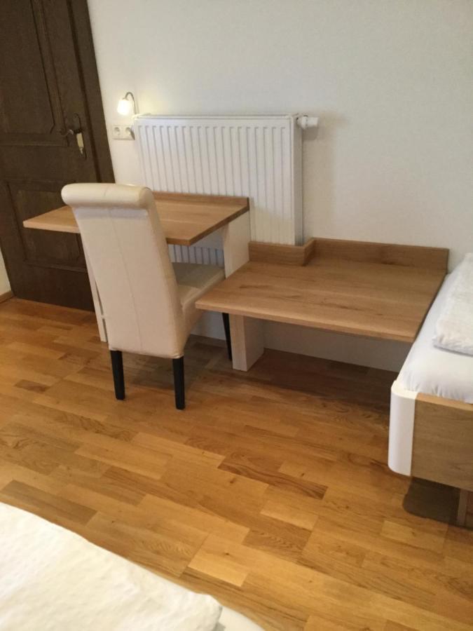 Gaestehaus Wuehrer Franking Kültér fotó