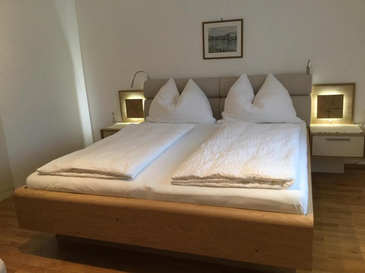 Gaestehaus Wuehrer Franking Kültér fotó