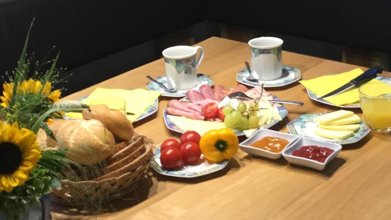 Gaestehaus Wuehrer Franking Kültér fotó